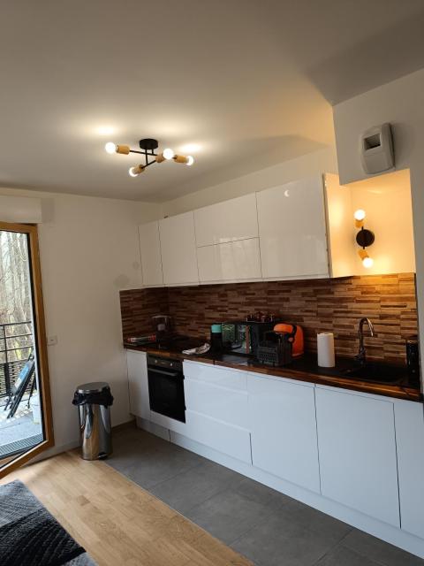 Chez Sibylle ParcNaturelPetitVeniseChevreuseVersaillesOrly appartement entier 69 M2 ou chambre