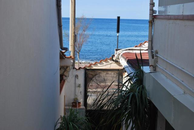 Casa Punta Barcarello, Sferracavallo fronte mare e tramonti da sogno, vicino alla splendida spiaggia di Mondello