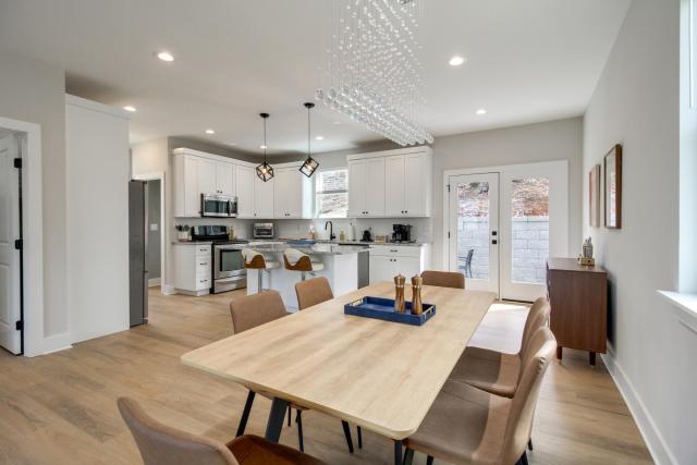 6 Mi to Chattanooga: Home w/ Balcony & Dtwn Views!