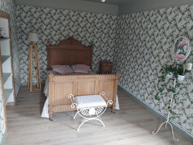 Charmante maison avec cheminée, grand jardin et boxe chevaux