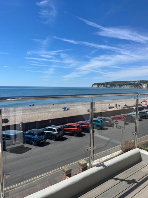 Mariners Hotel