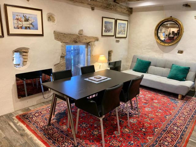 Le Petit Donjon at Chateau Mareuil