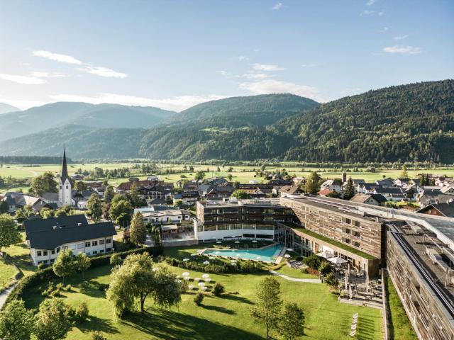 Falkensteiner Hotel & Spa Carinzia l 4 Star Superior