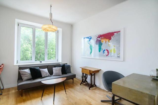 Charming flat with Great Location by URBAN RENT