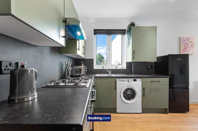 Modern, Central & Comfy Apt By Stay Smart Short Lets & Serviced Accommodation Deptford With Free WiFi