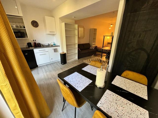 Le Salon Doré Apartment