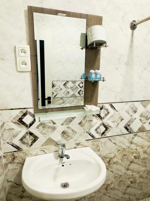 GREENWAY Hostel