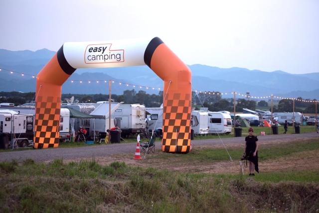 Easy Camping