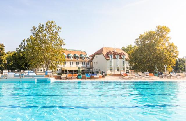 Aqua Hotel Termál