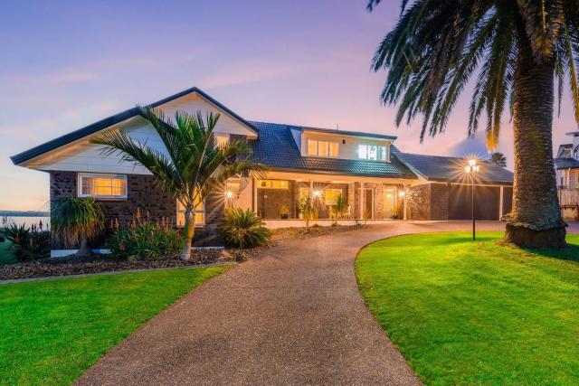 Auckland Serenity 2