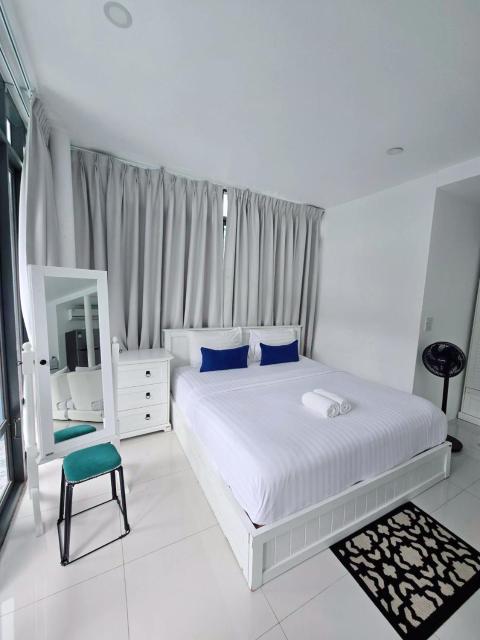 Calm Tao Pool Villa