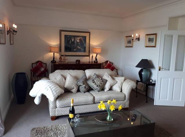 Foxgloves apartment Windermere