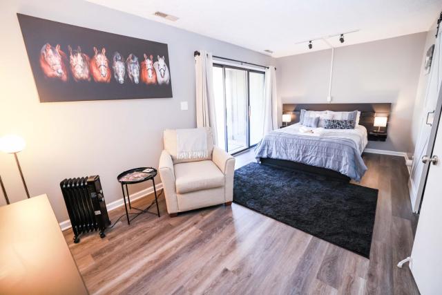 Cozy Retreat Golf, Lake & Nature at Beautiful Lake Monroe