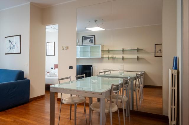 Via dei Fabbri Leonardo Apartment - Milan City Centre - Cattolica & Navigli Area
