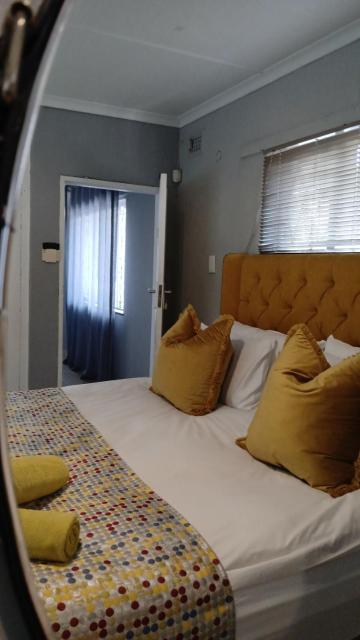 Mbathos guesthouse house
