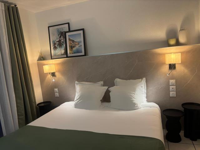 Acapella Hotel