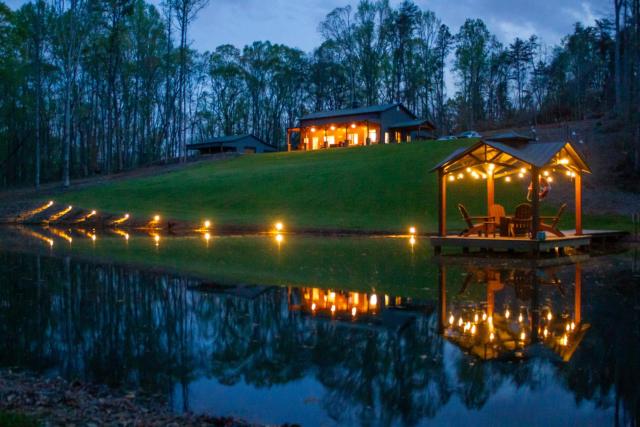 Family-Friendly Barndominium Near Greenville!