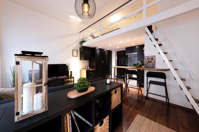 Cosy Major Retreat