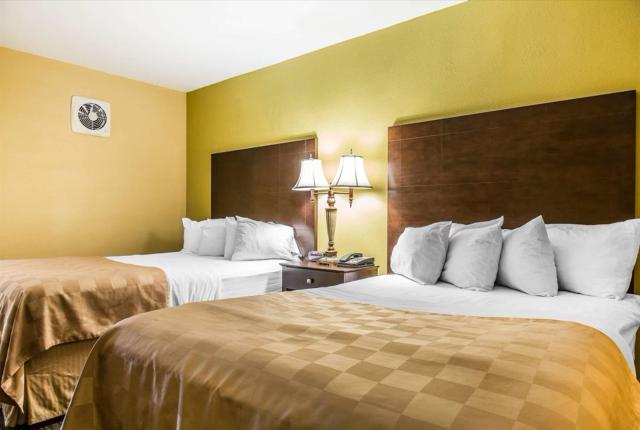 Hamden Hotel and Suites HAMDEN - NEW HAVEN