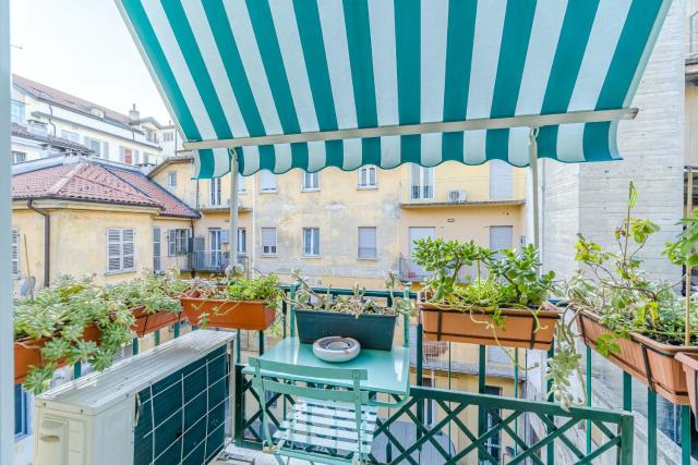 GuestHost - Elegant Loft x4 - 500m far from Porta Nuova