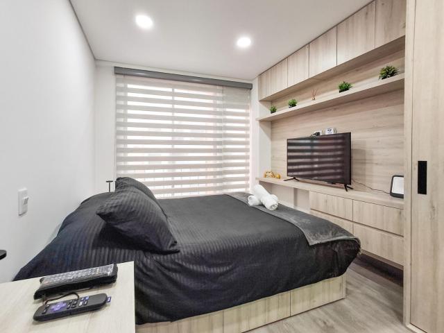 Apartaestudio La Castellana - Lavadora Secadora - WiFi - Smart TV