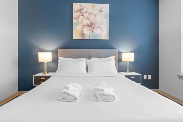 Apartmint at Bell Katy Trail - Dallas