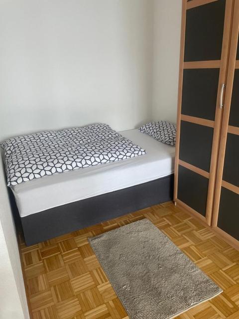 1 Zimmer Apartment mit Balkon
