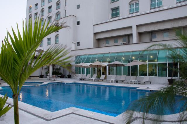 Rivoli Select Hotel