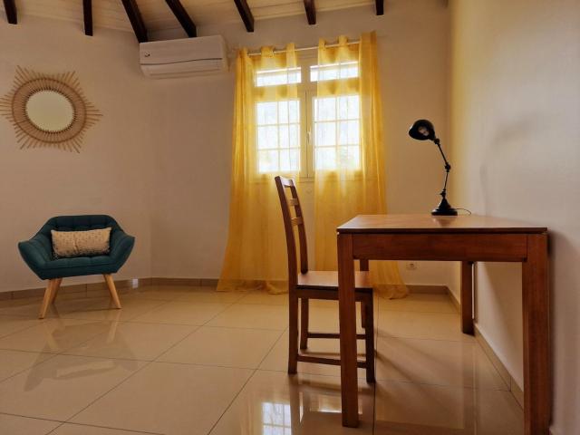 Villa cinq cents pas