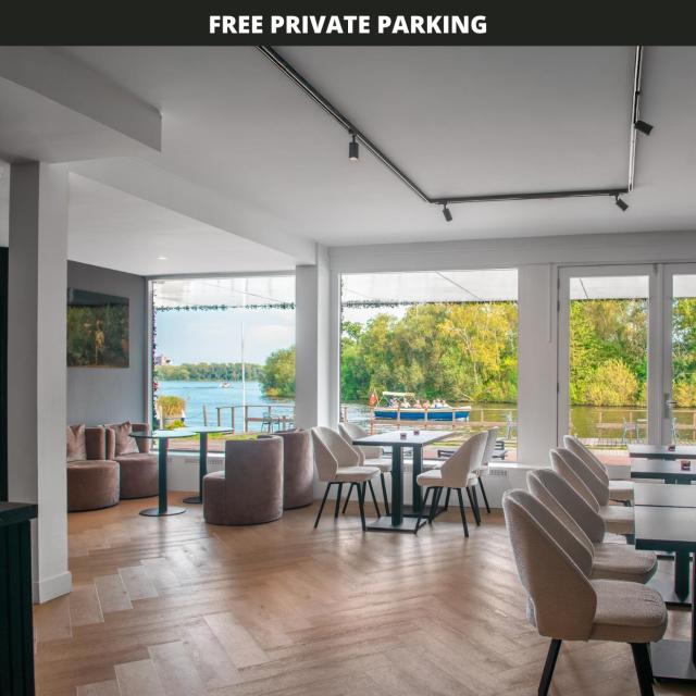 Amsterdam Lake Hotel