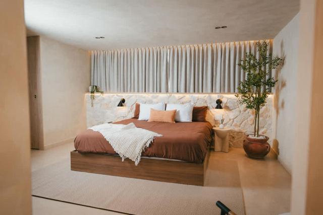 Ocean Breeze Sub-Penthouse