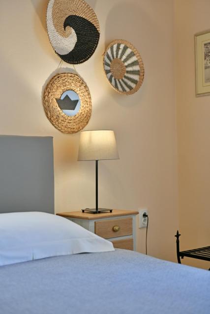 Athina Guesthouse