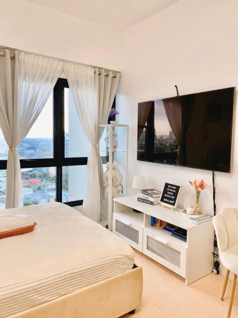 Mikata Haven Staycation Vinia Residence