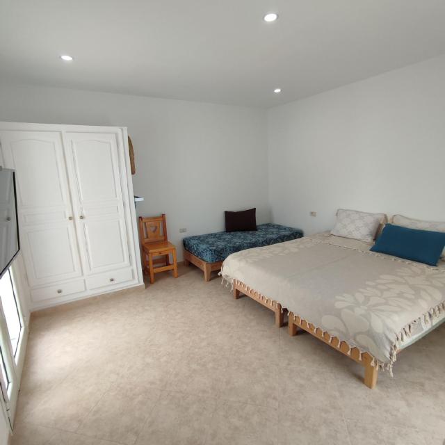 Chambre Suite Paco avec accès piscine