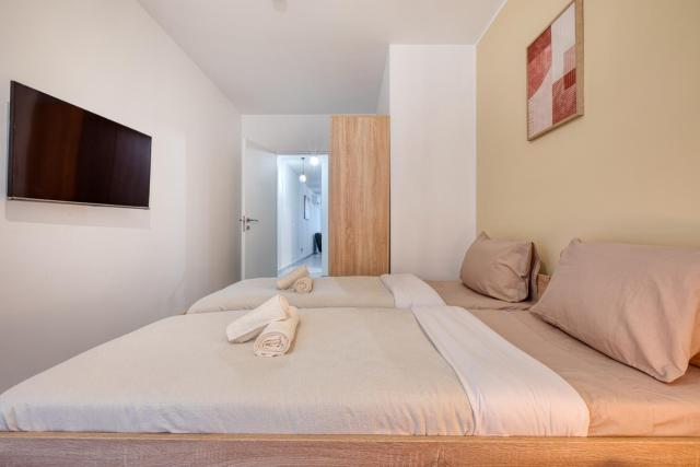 Anita's Modern Apartment Near Sliema, Valletta, St Julians