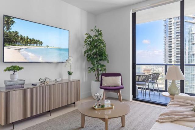 3001 Miami Downtown Apt with Gym and Pool next to Kaseya Center