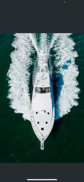 Keys Livin - Yacht Rental