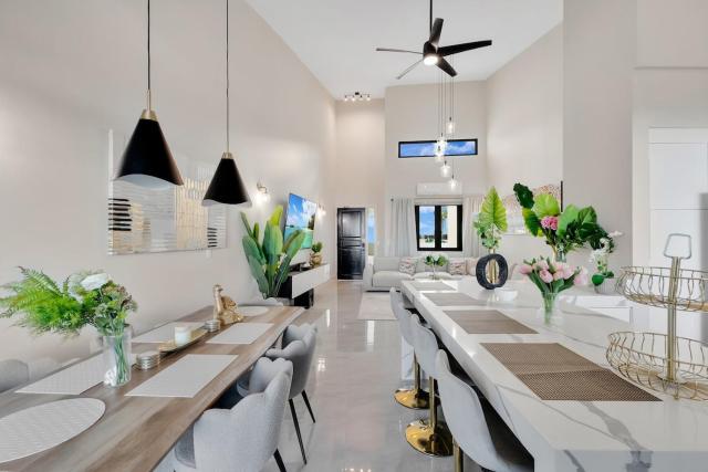 Oceanview Penthouse 4BR with Golf View