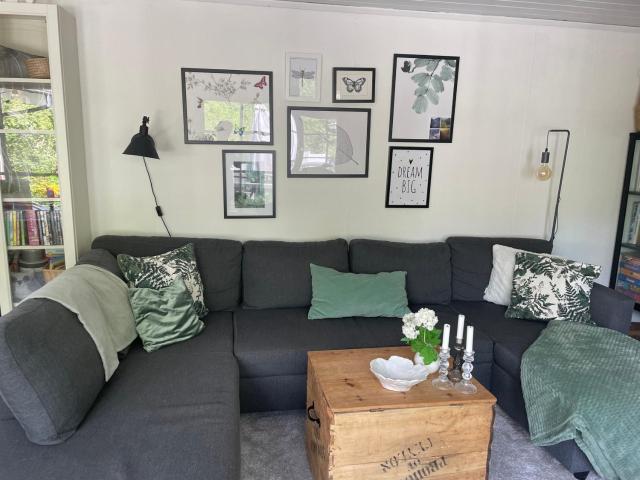 Cozy Cabin in Skäralid Close to Pool and Lake