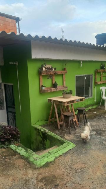 hospede na região Pampulha com garagem e churrasqueira