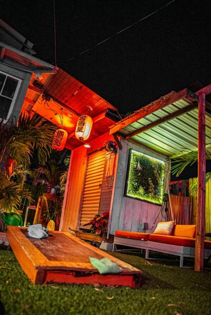 World Solo Travel's Welcomed At St Pete Home