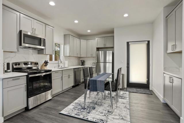 New 2Br2Ba Guest House