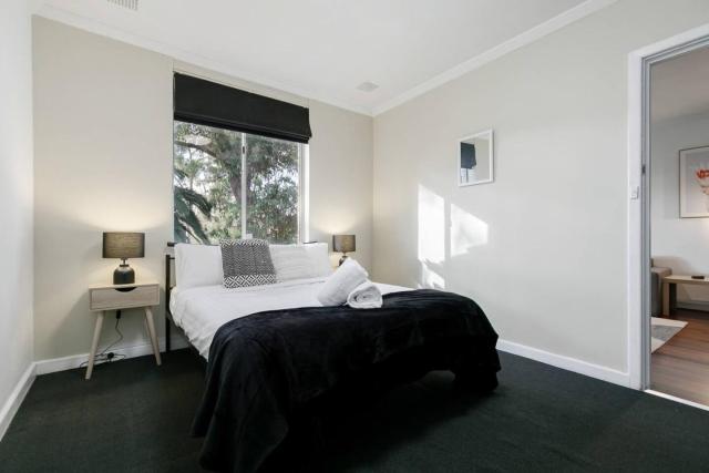 Lovely 1 bedroom unit with free parking - Free WIFI
