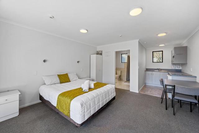 Linkwater Apartments - Studio Unit