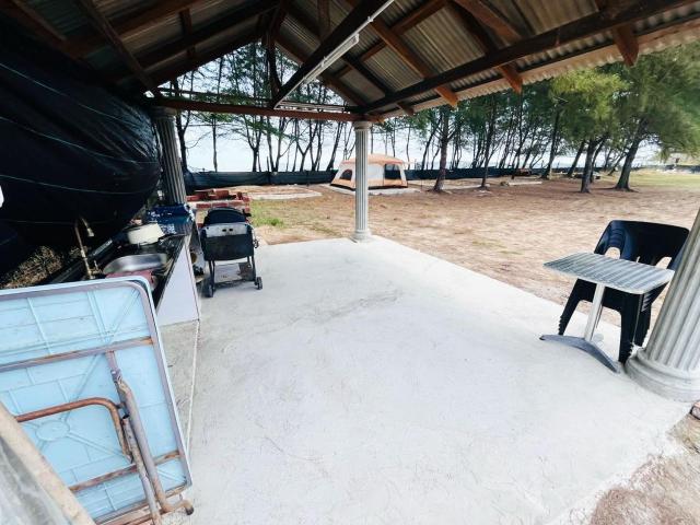 Mek Kiting Chalet Campsite