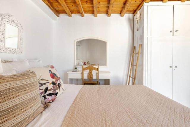 Casa Paraportiani View Mykonos Town House