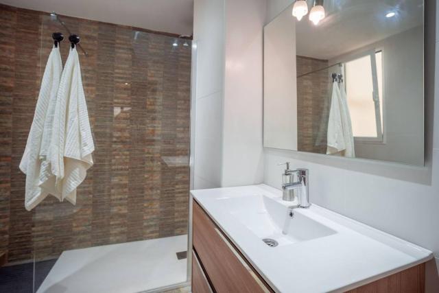El Pilar Luxury Suites By VALENCIAFLATS EU