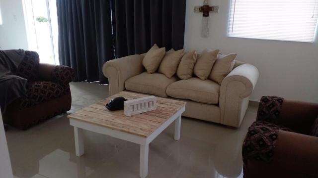 13 Coriander, St Francisbay