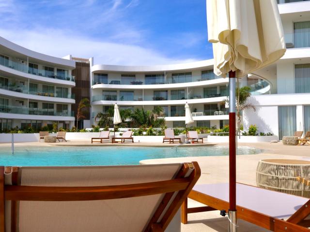 ONE Mambo Number 12 Beach Apartment