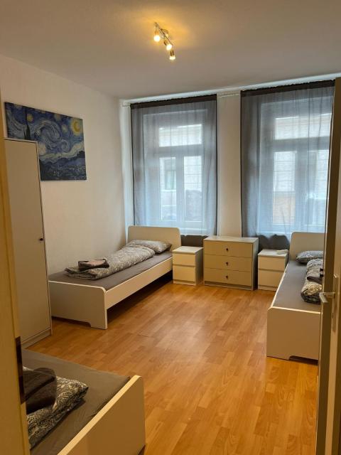 Leipzig Lindenau - Haus mit 2 Ferienwohnungen im Westen